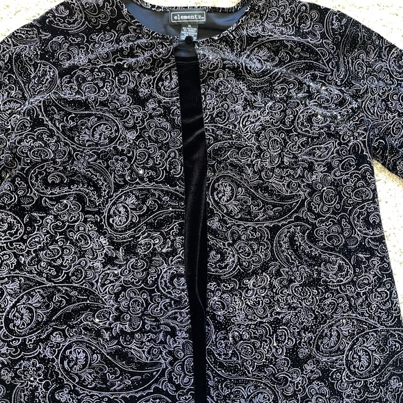 Black beaded/sparkle/velvet holiday blouse, size XL - Picture 5 of 6